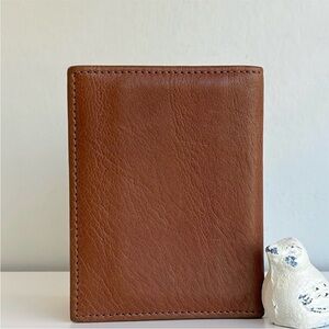 LEATHEROLOGY Card Holder Wallet